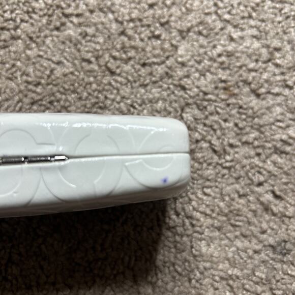 Coach Eye Glass Case ONLY Hard Hinged White Clam Shell With Logo - Picture 5 of 8
